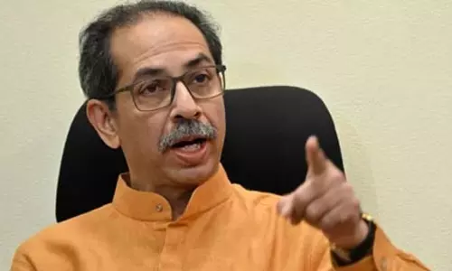 यह मुंबई हमारी है, शिवसेना के 60वें स्थापना दिवस पर उद्धव गुट ने विरोधियों को दिया संदेश यह मुंबई हमारी है, शिवसेना के 60वें स्थापना दिवस पर उद्धव गुट ने विरोधियों को दिया संदेश