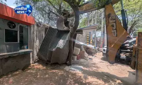 Gurugram सीलिंग अभियान से 40 परिवार बेघर