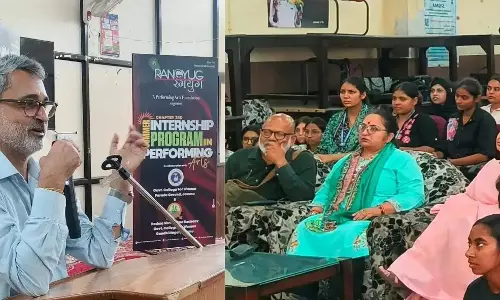 Jammu: रंगयुग ने 100 छात्राओं को प्रमाणपत्र प्रदान किए Jammu: रंगयुग ने 100 छात्राओं को प्रमाणपत्र प्रदान किए