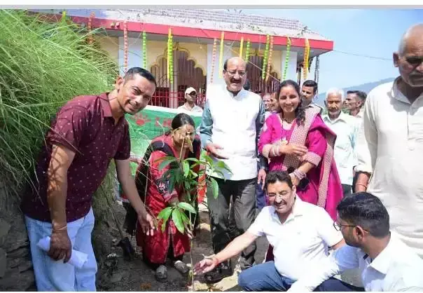 New Tehri: सनातन धर्म समाज को एकजुट रखने का माध्यम: उनियाल New Tehri: सनातन धर्म समाज को एकजुट रखने का माध्यम: उनियाल