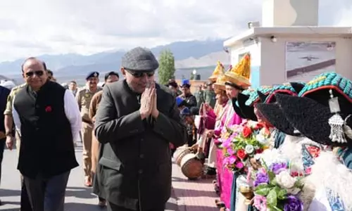उपराष्ट्रपति राधाकृष्णन तीन दिवसीय दौरे पर पहुंचे लद्दाख, पारंपरिक तरीके से हुआ स्वागत