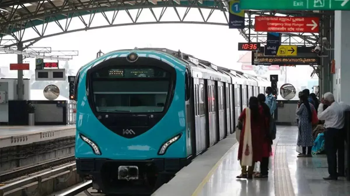 kerala: तिरुवनंतपुरम व कोझिकोड में लाइट मेट्रो से शहरी विस्तार को गति मिलेगी