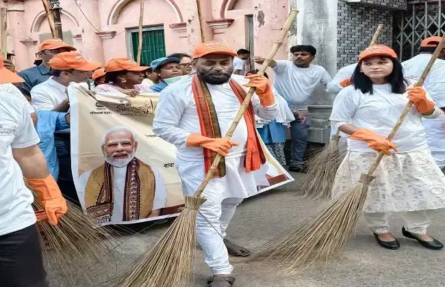 Kolkata: तृणमूल में वित्तीय विवाद, बैंक खातों को फ्रीज करने की मांग उठी Kolkata: तृणमूल में वित्तीय विवाद, बैंक खातों को फ्रीज करने की मांग उठी