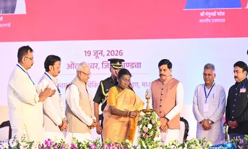 राष्ट्रपति मुर्मू ने MP में भारत के बड़े पैमाने पर सिकल सेल स्क्रीनिंग अभियान पर दिया ज़ोर राष्ट्रपति मुर्मू ने MP में भारत के बड़े पैमाने पर सिकल सेल स्क्रीनिंग अभियान पर दिया ज़ोर