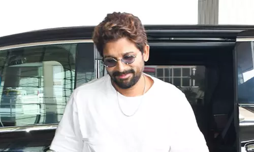 Hyderabad कोर्ट ने संध्या थिएटर भगदड़ मामले में अल्लू अर्जुन को समन भेजा Hyderabad कोर्ट ने संध्या थिएटर भगदड़ मामले में अल्लू अर्जुन को समन भेजा
