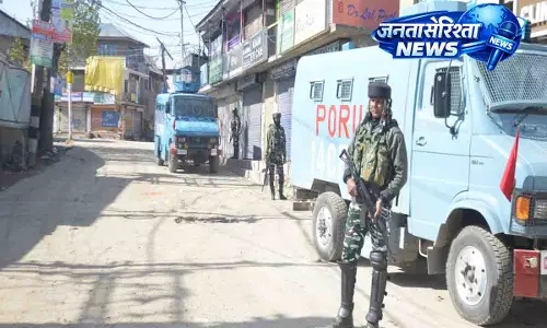 Kishtwar में आतंकियों की मदद के आरोप में दो गिरफ्तार Kishtwar में आतंकियों की मदद के आरोप में दो गिरफ्तार