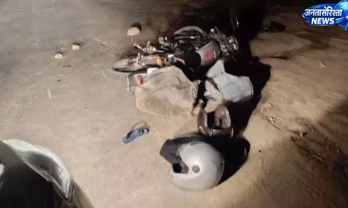 NH-103 पर अमरोह में दो बाइक्स में जोरदार टक्कर, एक की मौत