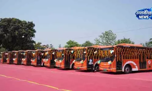 Bhubaneswar CRUT में रोज़ 3 लाख से ज्यादा यात्री सफर Bhubaneswar CRUT में रोज़ 3 लाख से ज्यादा यात्री सफर