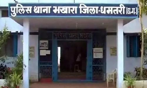 लकवा मरीज के साथ ठगी, नकली आयुर्वेदिक दवा देता रहा शातिर लकवा मरीज के साथ ठगी, नकली आयुर्वेदिक दवा देता रहा शातिर
