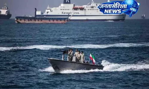 Iran ने होर्मुज जलडमरूमध्य को लेकर सुरक्षा एजेंसियों को दिए निर्देश Iran ने होर्मुज जलडमरूमध्य को लेकर सुरक्षा एजेंसियों को दिए निर्देश