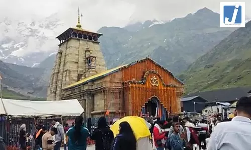केदारनाथ धाम में उमड़ा आस्था का सैलाब, दर्शन करने वाले श्रद्धालुओं का आंकड़ा 12.70 लाख पार केदारनाथ धाम में उमड़ा आस्था का सैलाब, दर्शन करने वाले श्रद्धालुओं का आंकड़ा 12.70 लाख पार