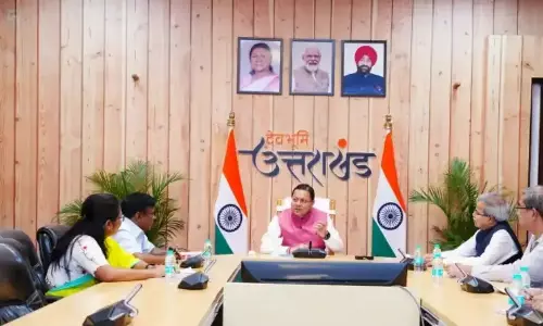 Dehradun: उत्तराखंड रेल परियोजनाओं की रफ्तार बढ़ाने पर मंथन