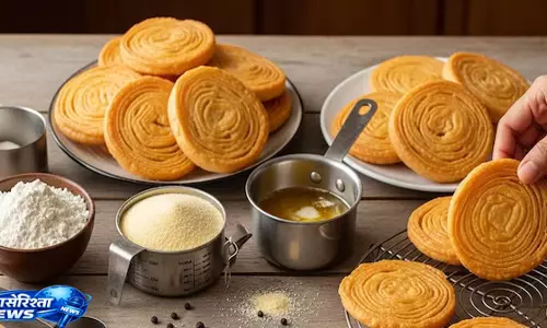 Halwai-style मठरी घर पर, मैदा नहीं गेहूं का आटा करेगा कमाल Halwai-style मठरी घर पर, मैदा नहीं गेहूं का आटा करेगा कमाल