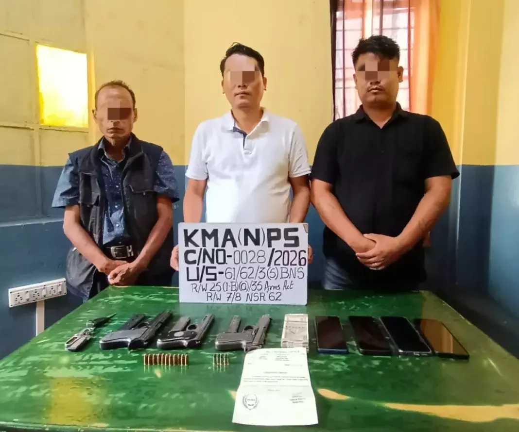 Kohima पुलिस ने भूमिगत संगठन के तीन संदिग्ध सदस्यों को पकड़ा Kohima पुलिस ने भूमिगत संगठन के तीन संदिग्ध सदस्यों को पकड़ा