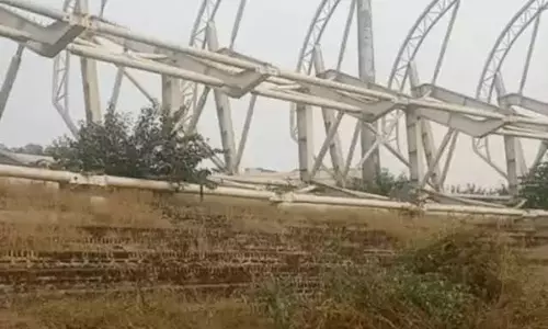 Faridabad: क्रिकेट स्टेडियम प्रोजेक्ट पर लटकता काम, एजेंसी को नोटिस Faridabad: क्रिकेट स्टेडियम प्रोजेक्ट पर लटकता काम, एजेंसी को नोटिस