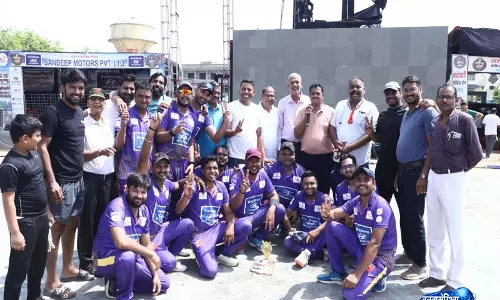 महेश नवमी महोत्सव में माहेश्वरी प्रीमियर लीग का 8वां दिवस रोमांचक मुकाबलों के नाम महेश नवमी महोत्सव में माहेश्वरी प्रीमियर लीग का 8वां दिवस रोमांचक मुकाबलों के नाम