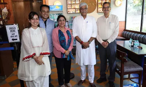 EaseMyTrip Foundation की Savee Cafeteria पहल में पर्यटन मंत्री शेखावत शामिल EaseMyTrip Foundation की Savee Cafeteria पहल में पर्यटन मंत्री शेखावत शामिल