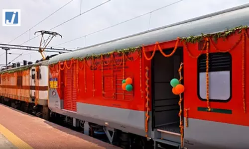 ट्रेन उद्घाटन कार्यक्रम में विवाद, सपा सांसद राजीव राय ने लगाया गुंडों को बुलाने का आरोप ट्रेन उद्घाटन कार्यक्रम में विवाद, सपा सांसद राजीव राय ने लगाया गुंडों को बुलाने का आरोप