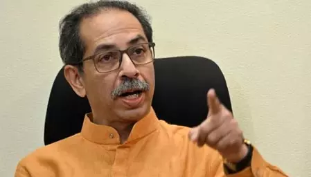 यह मुंबई हमारी है, शिवसेना के 60वें स्थापना दिवस पर उद्धव गुट ने विरोधियों को दिया संदेश यह मुंबई हमारी है, शिवसेना के 60वें स्थापना दिवस पर उद्धव गुट ने विरोधियों को दिया संदेश