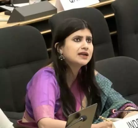 भारत ने जम्मू-कश्मीर पर पाकिस्तान, ओआईसी की टिप्पणियों को किया खारिज, देश का अभिन्न अंग बताया भारत ने जम्मू-कश्मीर पर पाकिस्तान, ओआईसी की टिप्पणियों को किया खारिज, देश का अभिन्न अंग बताया
