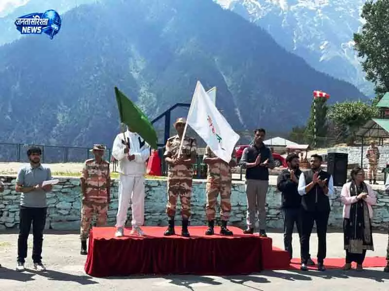 Himachal: युवा स्वयंसेवकों ने सीमावर्ती इलाकों में संपर्क अभियान शुरू किया Himachal: युवा स्वयंसेवकों ने सीमावर्ती इलाकों में संपर्क अभियान शुरू किया