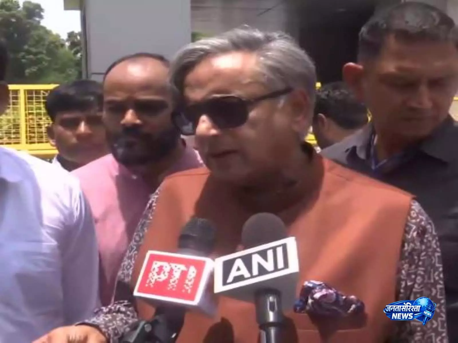 शांति सभी के लिए जरूरी: शशि थरूर ने US-ईरान डील का किया स्वागत शांति सभी के लिए जरूरी: शशि थरूर ने US-ईरान डील का किया स्वागत