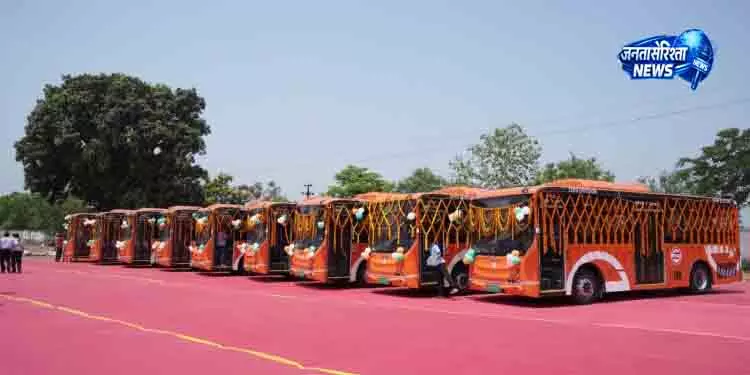 Bhubaneswar CRUT में रोज़ 3 लाख से ज्यादा यात्री सफर Bhubaneswar CRUT में रोज़ 3 लाख से ज्यादा यात्री सफर