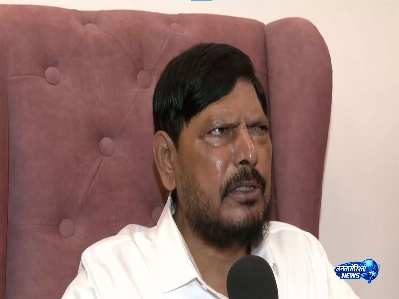 रामदास अठावले का बयान, उद्धव ठाकरे की नीतियों से शिवसेना UBT सांसदों के जाने का दावा रामदास अठावले का बयान, उद्धव ठाकरे की नीतियों से शिवसेना UBT सांसदों के जाने का दावा