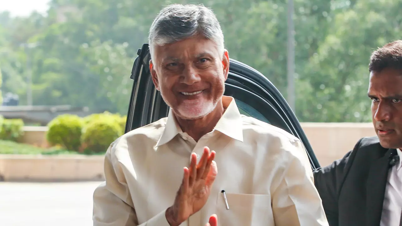 Andhra इन्वेस्टमेंट बोर्ड ने ₹30,515 करोड़ के प्रस्तावों को मंजूरी दी Andhra इन्वेस्टमेंट बोर्ड ने ₹30,515 करोड़ के प्रस्तावों को मंजूरी दी