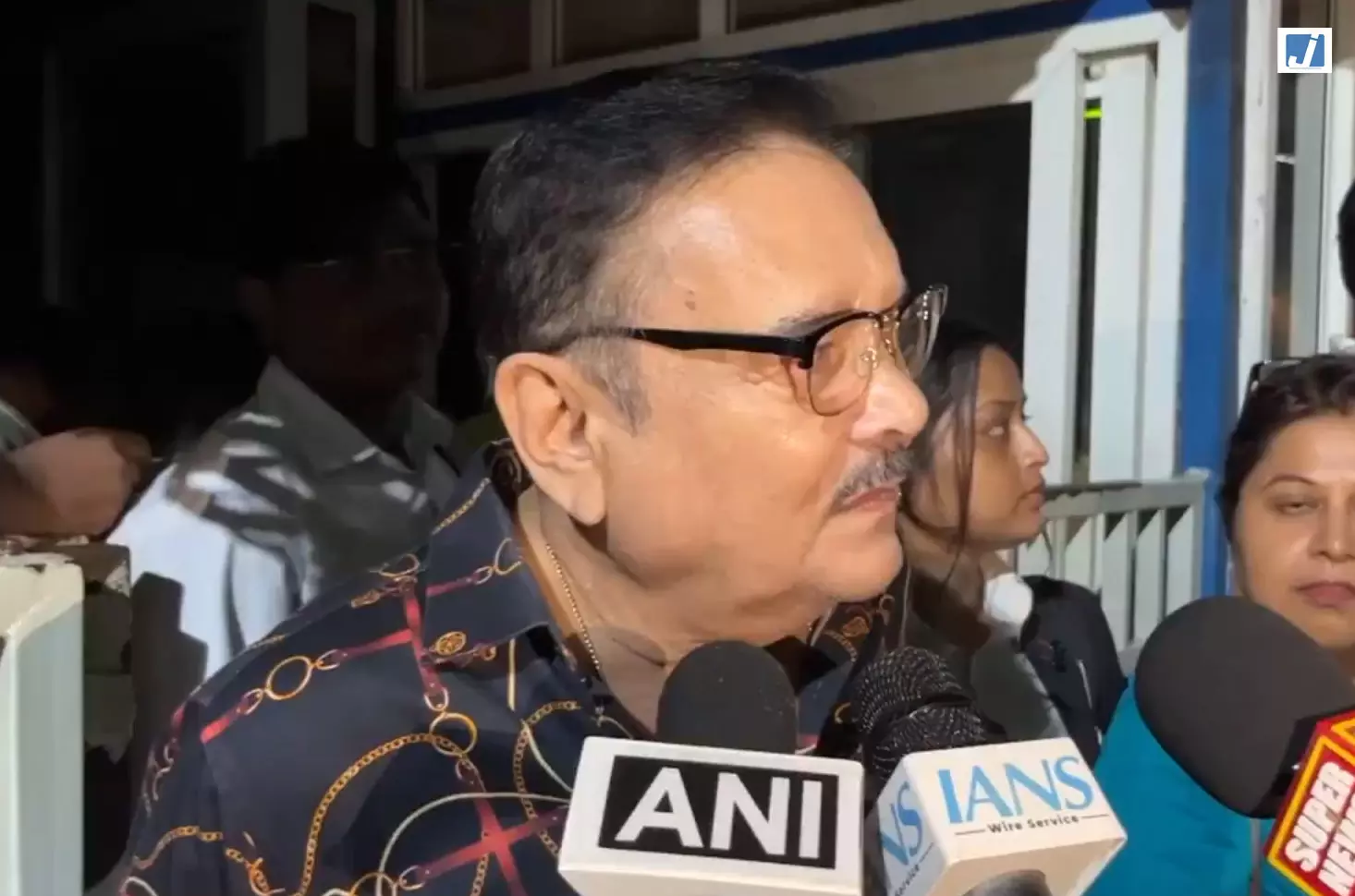 योग दिवस के निमंत्रण पर मदन मित्रा का तंज, बोले- ‘हम दिखने में अच्छे नहीं, इसलिए बुलावा नहीं आया’ योग दिवस के निमंत्रण पर मदन मित्रा का तंज, बोले- ‘हम दिखने में अच्छे नहीं, इसलिए बुलावा नहीं आया’