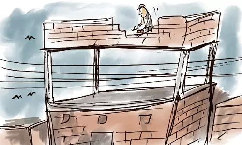 कानून और लापरवाही के बीच फंसी जिंदगी, हादसों की दर्दनाक कहानी कानून और लापरवाही के बीच फंसी जिंदगी, हादसों की दर्दनाक कहानी