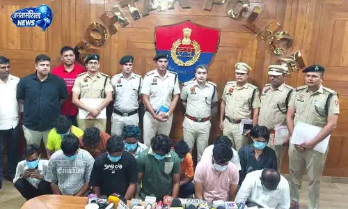 Rohtak पुलिस ने अंतरराज्यीय साइबर ठगी गिरोह का भंडाफोड़ किया Rohtak पुलिस ने अंतरराज्यीय साइबर ठगी गिरोह का भंडाफोड़ किया