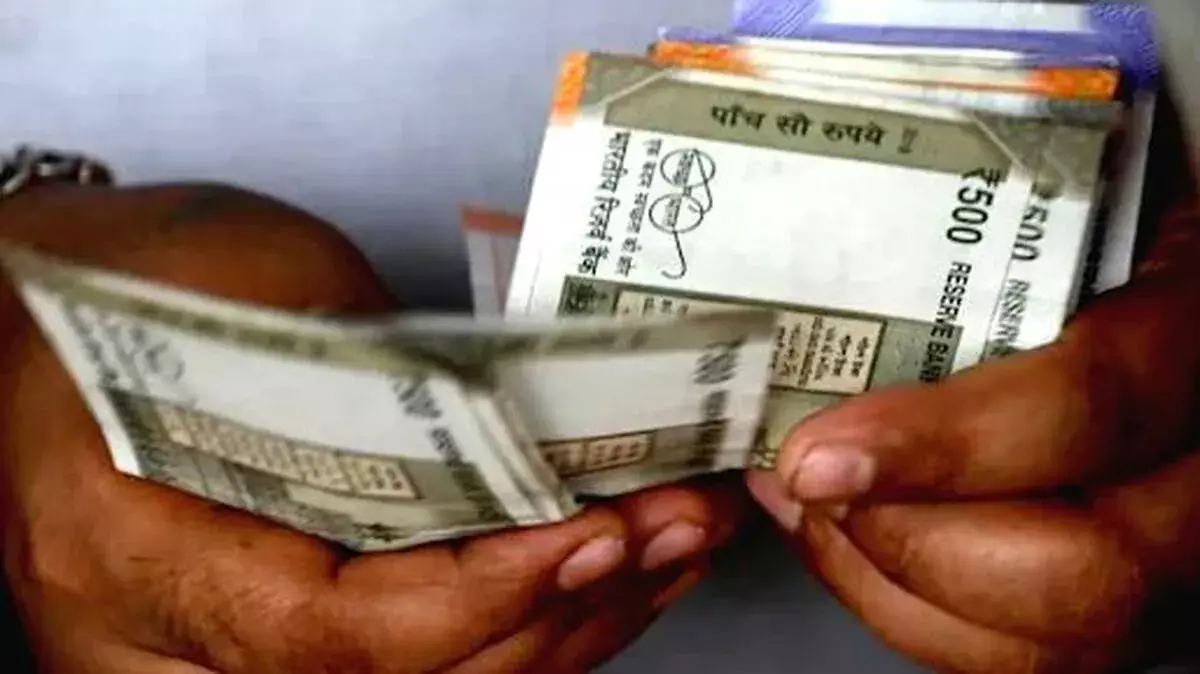 UDF का रुख साफ: गारंटीड पेंशन लागू होना मुश्किल, नियमों में होगा फेरबदल UDF का रुख साफ: गारंटीड पेंशन लागू होना मुश्किल, नियमों में होगा फेरबदल