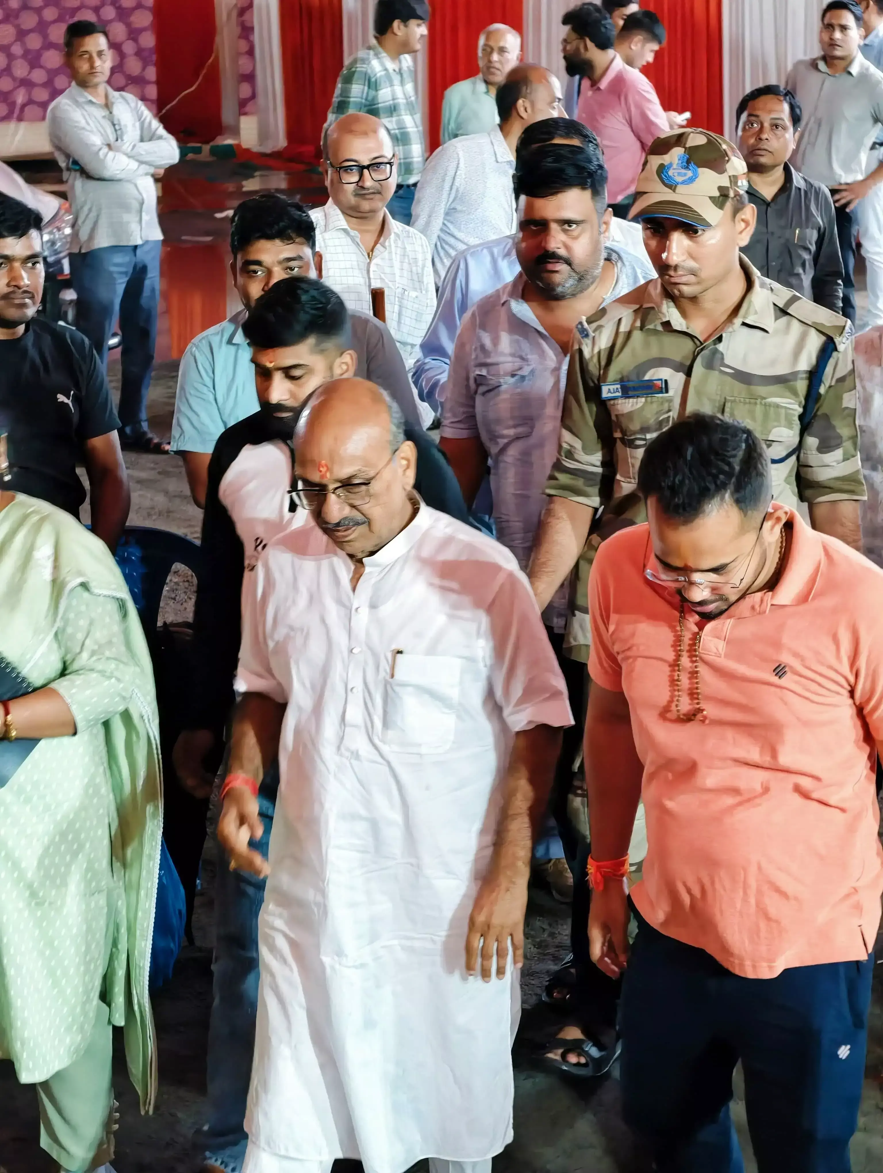 Hooghly: तारकेश्वर में पीएम मोदी की रैली को लेकर तैयारियां जोरों पर Hooghly: तारकेश्वर में पीएम मोदी की रैली को लेकर तैयारियां जोरों पर