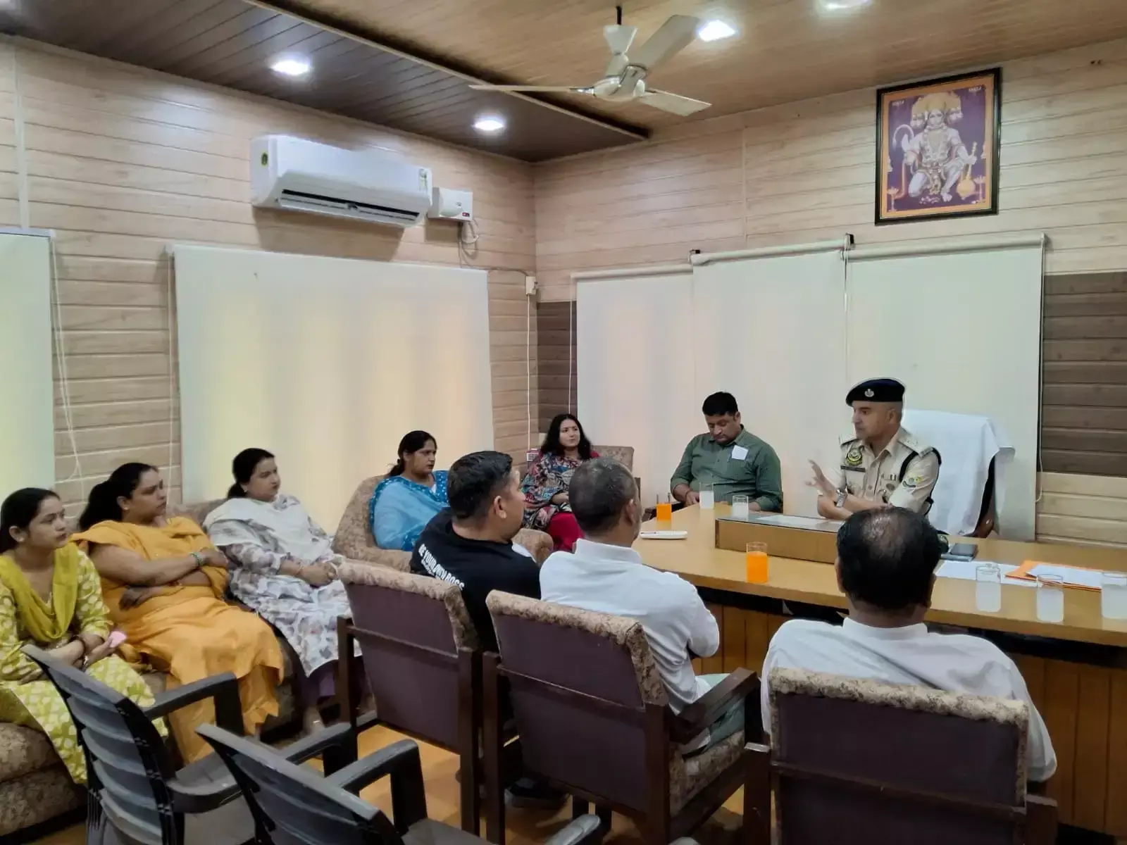 Dharamshala: नशे के खिलाफ अभियान को और प्रभावी बनाने की योजना Dharamshala: नशे के खिलाफ अभियान को और प्रभावी बनाने की योजना