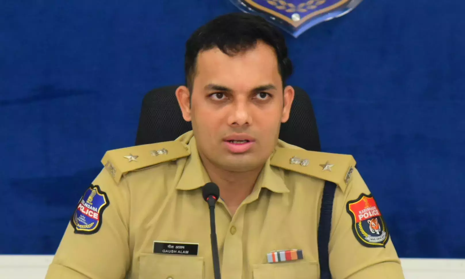 Telangana: करीमनगर में चलाए गए अभियान में 52 पान दुकान मालिकों के खिलाफ मामला दर्ज किया गया Telangana: करीमनगर में चलाए गए अभियान में 52 पान दुकान मालिकों के खिलाफ मामला दर्ज किया गया