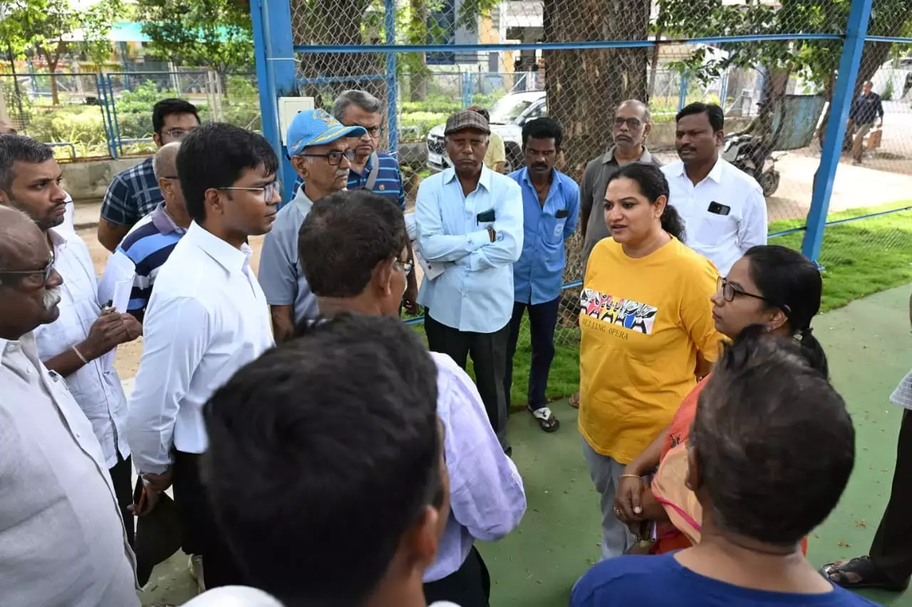 Telangana: सृजना ने HMT हिल्स, जलवायु विहार आरडब्ल्यूए के साथ नागरिक जरूरतों की समीक्षा की