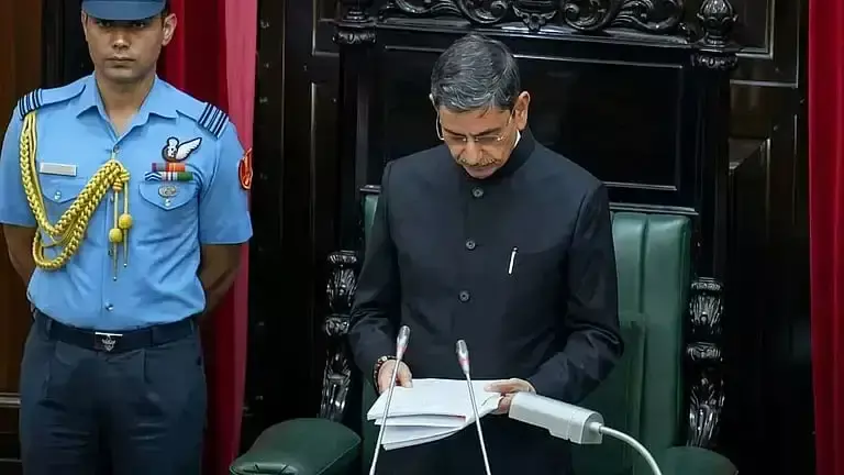 Kolkata: बंगाल दिवस पर राज्यपाल ने गौरवशाली सांस्कृतिक धरोहर को किया याद Kolkata: बंगाल दिवस पर राज्यपाल ने गौरवशाली सांस्कृतिक धरोहर को किया याद