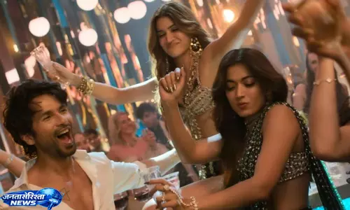 Met Gala trip. में रिया कपूर के करोड़ों के ईयररिंग्स चोरी का मामला Met Gala trip. में रिया कपूर के करोड़ों के ईयररिंग्स चोरी का मामला