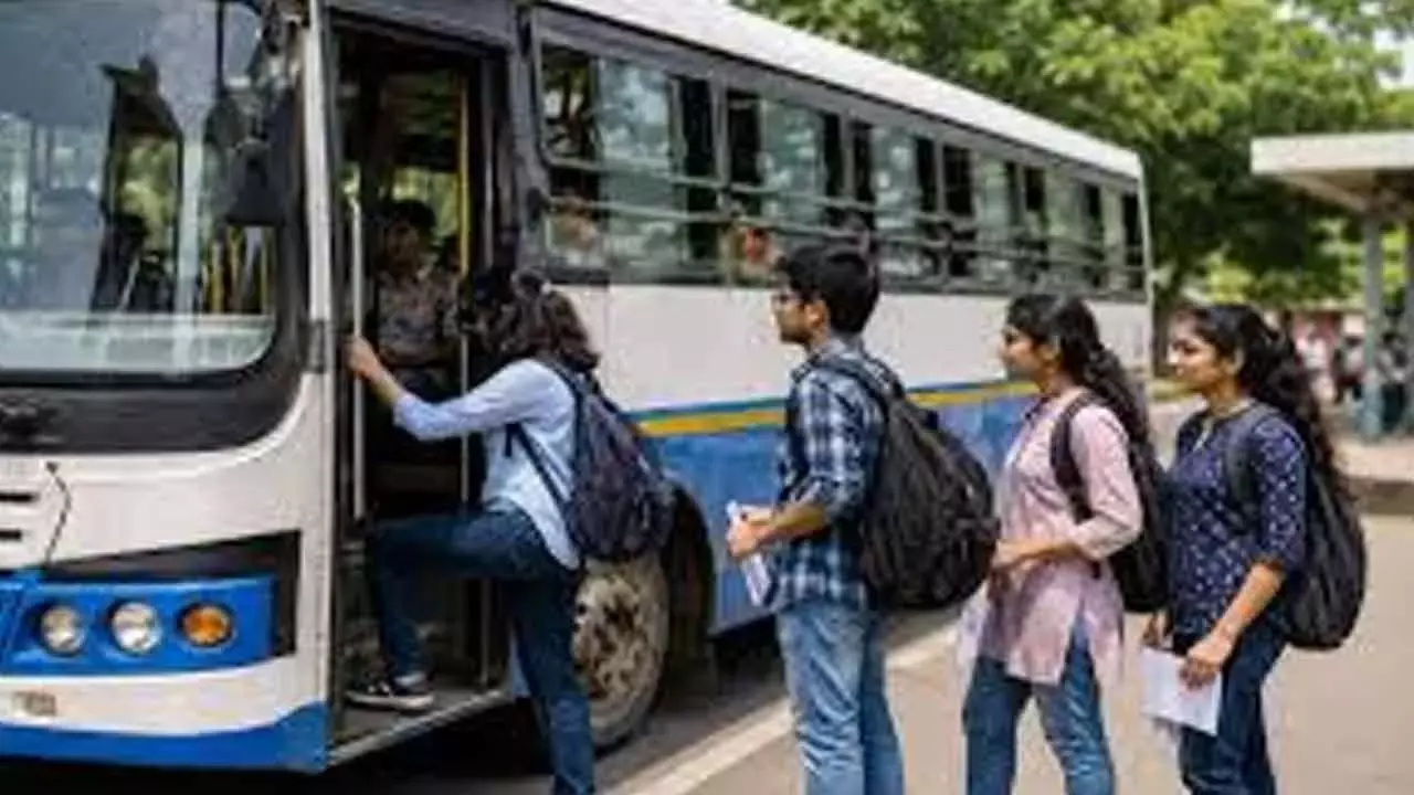 Telangana: NEET की दोबारा परीक्षा देने वाले उम्मीदवारों के लिए RTC में मुफ़्त यात्रा