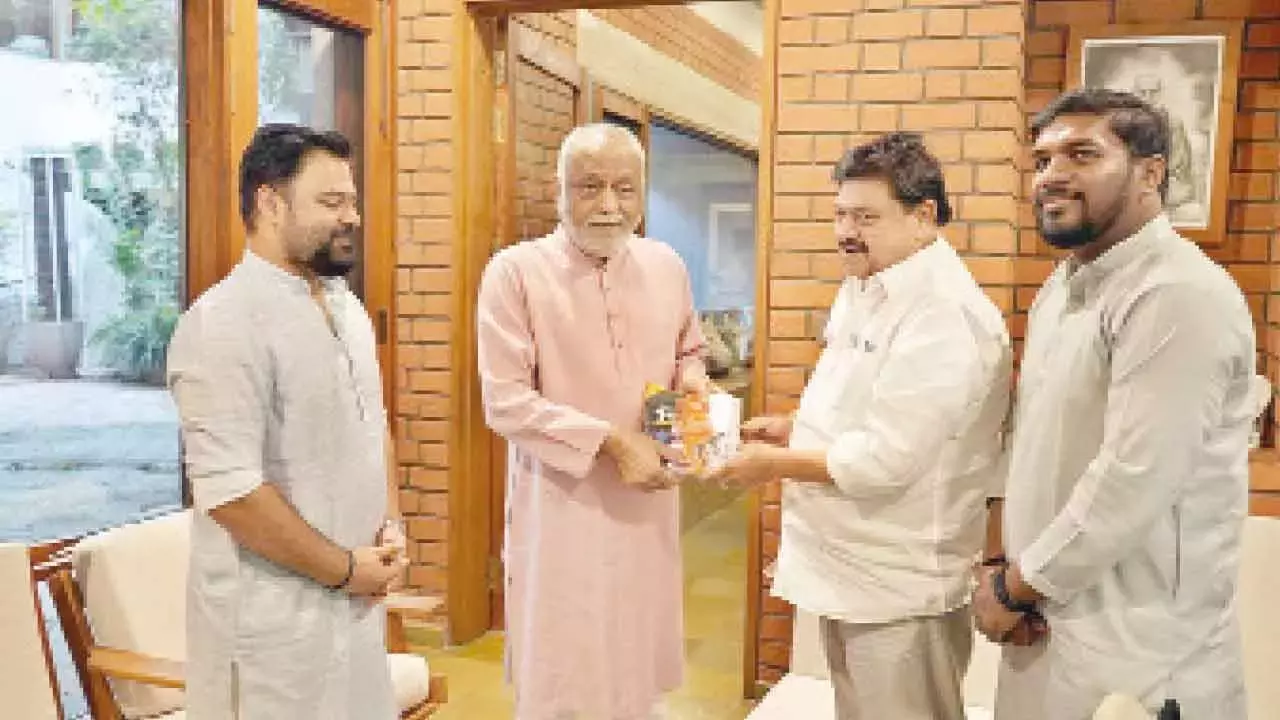 Telangana: भाजपा विशेष संपर्क अभियान के तहत दाजी तक पहुंची Telangana: भाजपा विशेष संपर्क अभियान के तहत दाजी तक पहुंची