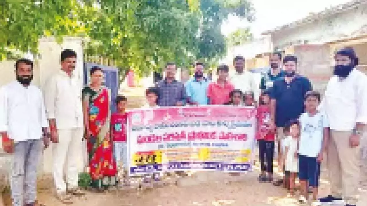 Telangana: बच्चों का सरकारी स्कूल में दाखिला कराएं और टैक्स में छूट पाएं: सरपंच