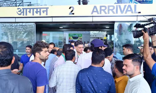 रायपुर पहुंचे कांग्रेस प्रदेश प्रभारी सचिन पायलट रायपुर पहुंचे कांग्रेस प्रदेश प्रभारी सचिन पायलट