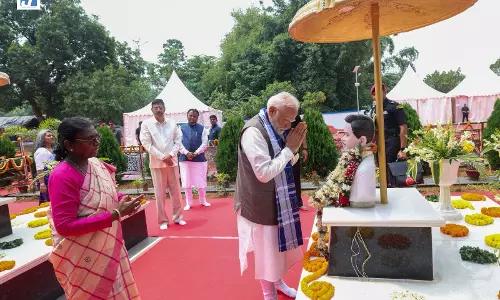 दिवंगत श्याम चरण मुर्मू, लखन मुर्मू और सिपुन मुर्मू को दी गई श्रद्धांजलि