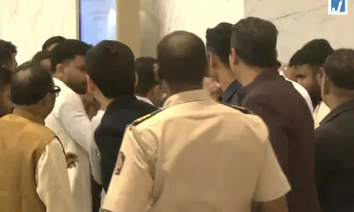 सुप्रिया सुले की बेटी की शादी में जुटे दिग्गज नेता, राहुल-खड़गे ने दी शुभकामनाएं