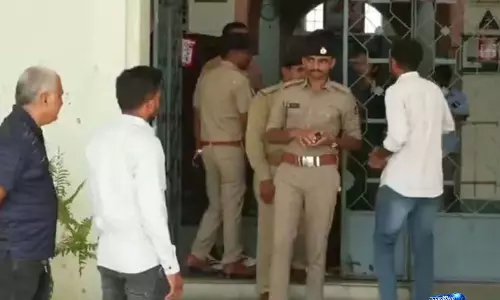 NEET की दोबारा परीक्षा के लिए पुलिस की मल्टी-लेयर सुरक्षा व्यवस्था के बीच अहमदाबाद हाई अलर्ट पर