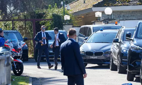 Switzerland: अमेरिका-ईरान वार्ता बनाए रखने के प्रयास जारी, राजनयिकों ने दी जानकारी Switzerland: अमेरिका-ईरान वार्ता बनाए रखने के प्रयास जारी, राजनयिकों ने दी जानकारी