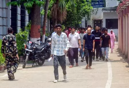 नीट अभ्यर्थियों के लिए भुवनेश्वर में मिलेगी मुफ्त बस सेवा, एक परिजन भी कर सकेंगे फ्री सफर नीट अभ्यर्थियों के लिए भुवनेश्वर में मिलेगी मुफ्त बस सेवा, एक परिजन भी कर सकेंगे फ्री सफर