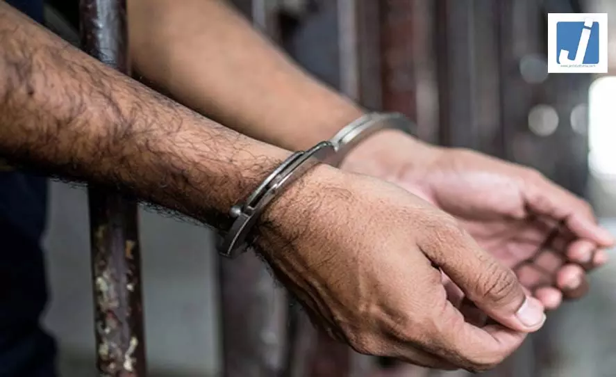 बोतल बाबा पर दुष्कर्म के प्रयास का आरोप, पुलिस ने जेल भेजा बोतल बाबा पर दुष्कर्म के प्रयास का आरोप, पुलिस ने जेल भेजा