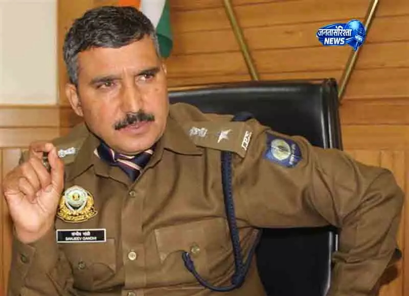 पूर्व SSP Shimla पर सरकारी आवास मामले में 1.8 लाख का जुर्माना पूर्व SSP Shimla पर सरकारी आवास मामले में 1.8 लाख का जुर्माना